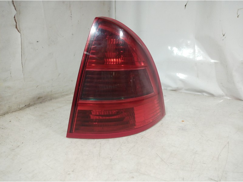 Recambio de piloto trasero derecho para citroën c5 berlina attraction referencia OEM IAM 89034070X31 89034070X31 89034070