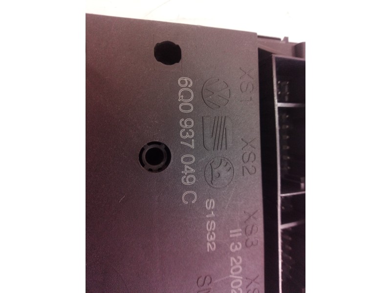 Recambio de modulo confort para volkswagen polo (9n1) highline referencia OEM IAM 6Q0937049C 6Q0937049 6Q0937049
