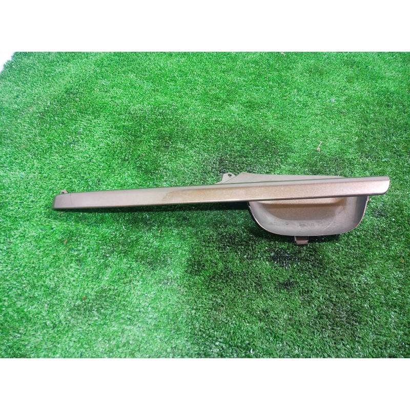 Recambio de moldura interior para seat cordoba berlina (6k2) stella referencia OEM IAM 6K0867172 6K0867172 6K0867172