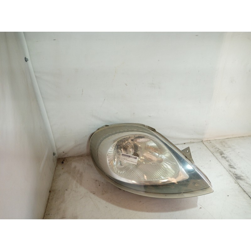 Recambio de faro derecho para renault trafic combi (ab 4.01) passenger privilege referencia OEM IAM 91165720 91165720 91165720