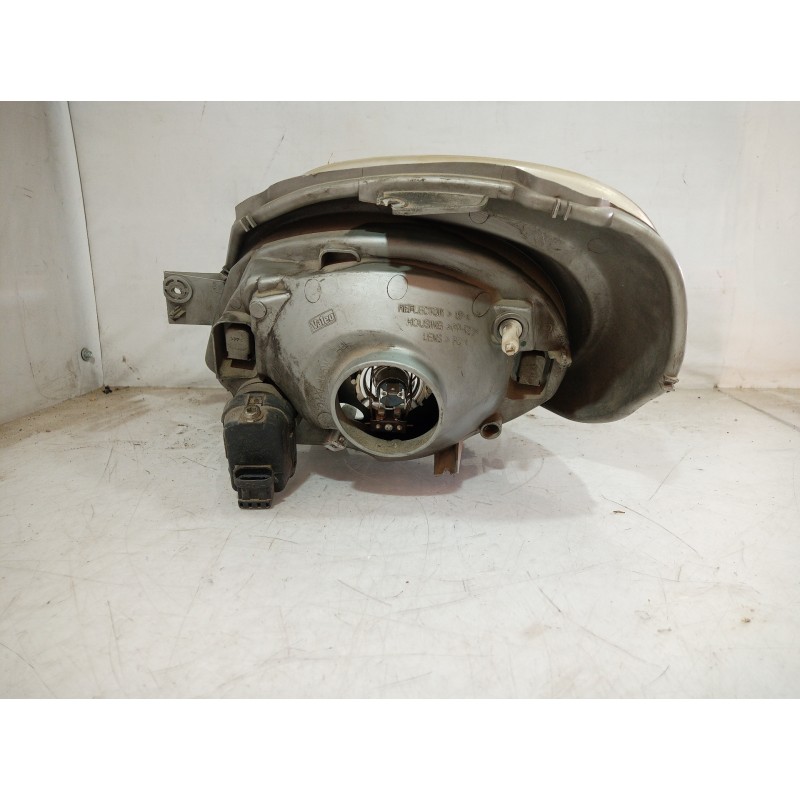 Recambio de faro derecho para renault trafic combi (ab 4.01) passenger privilege referencia OEM IAM 91165720 91165720 91165720