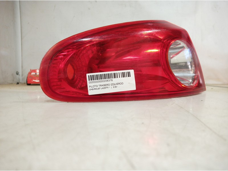 Recambio de piloto trasero izquierdo para chevrolet lacetti referencia OEM IAM   