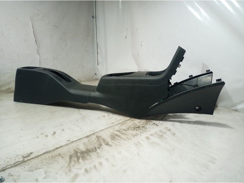 Recambio de consola central tras. para suzuki swift berlina (mz) 1.3 ddis diesel cat referencia OEM IAM   