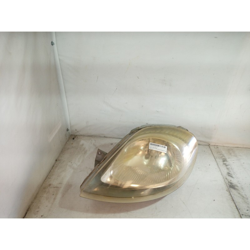 Recambio de faro izquierdo para renault trafic combi (ab 4.01) passenger privilege referencia OEM IAM 91165719 91165719 91165719