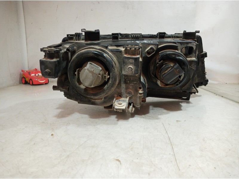 Recambio de faro izquierdo para bmw serie 3 berlina (e46) 320d referencia OEM IAM 5820100002 5820100002 5820100002
