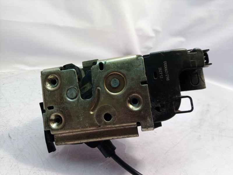 Recambio de cerradura puerta delantera derecha para renault laguna ii (bg0) authentique referencia OEM IAM 000662 000662 000662