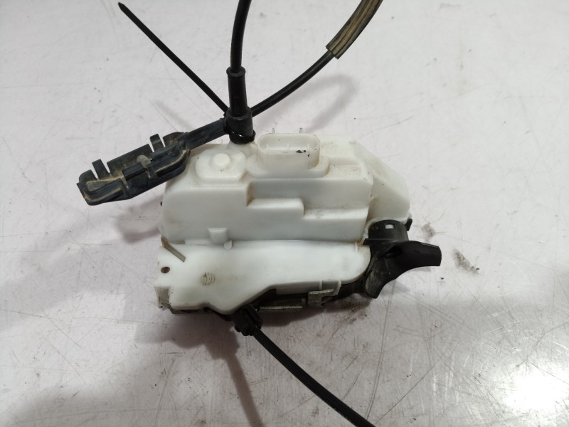 Recambio de cerradura puerta delantera izquierda para renault laguna ii (bg0) authentique referencia OEM IAM 8200000661  