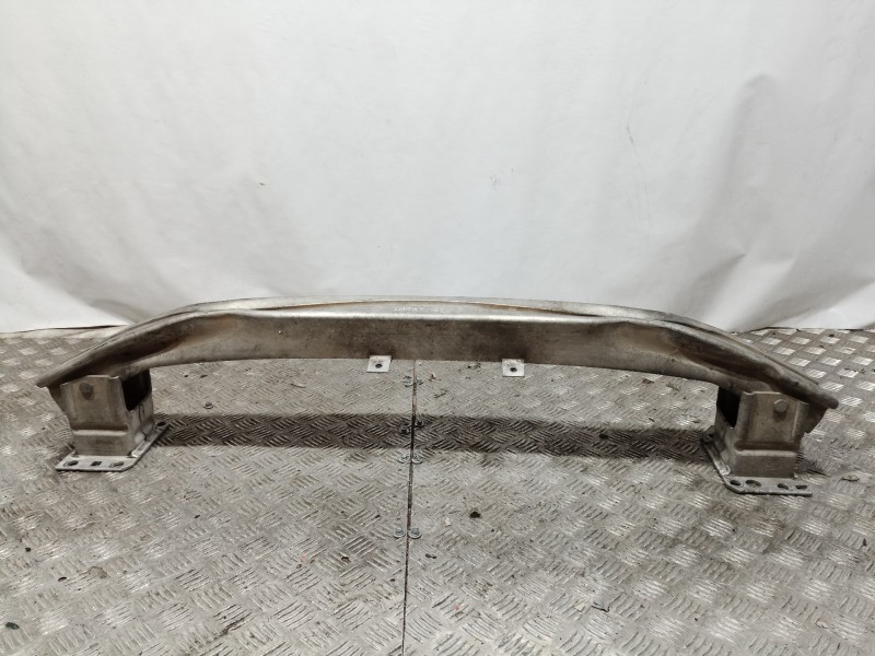 Recambio de refuerzo paragolpes delantero para audi a8 (4e2) referencia OEM IAM   