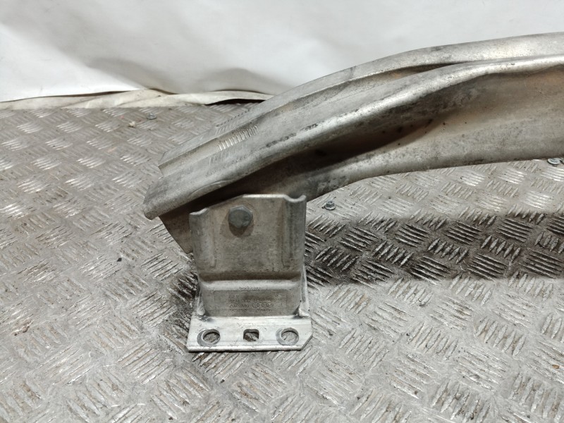 Recambio de refuerzo paragolpes delantero para audi a8 (4e2) referencia OEM IAM   