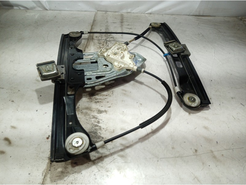 Recambio de elevalunas delantero izquierdo para mercedes-benz clase c (w203) berlina 220 cdi (la) (203.008) referencia OEM IAM A