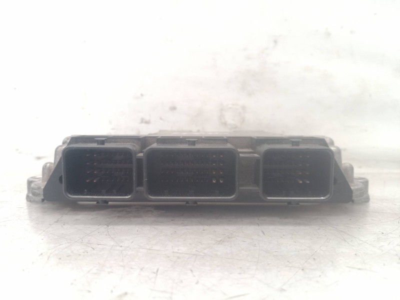 Recambio de centralita motor uce para citroën c4 picasso exclusive referencia OEM IAM 0281014729 0281014729 9665674480