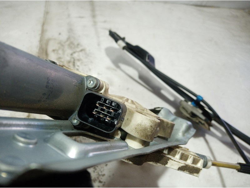 Recambio de elevalunas delantero izquierdo para mercedes-benz clase c (w203) berlina 220 cdi (la) (203.008) referencia OEM IAM A