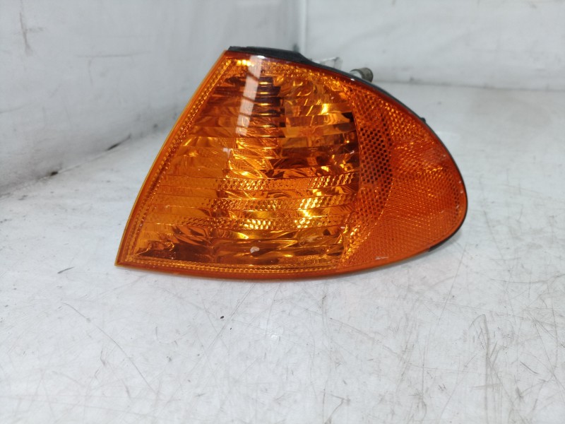 Recambio de piloto delantero izquierdo para bmw serie 3 berlina (e46) 320d referencia OEM IAM 0311328001 0311328001 0311328001