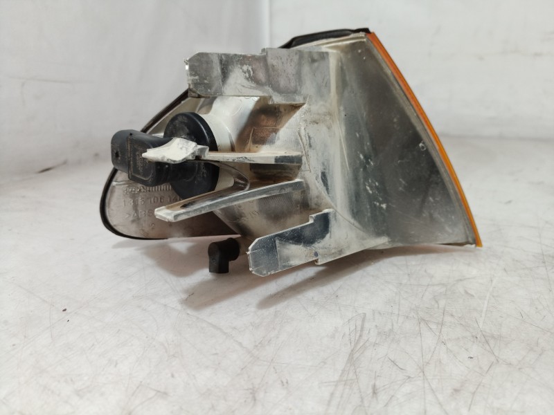 Recambio de piloto delantero izquierdo para bmw serie 3 berlina (e46) 320d referencia OEM IAM 0311328001 0311328001 0311328001