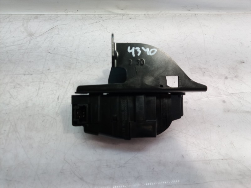 Recambio de cerradura maletero / porton para citroën c4 picasso exclusive referencia OEM IAM 9660403680 9660403680 9660403680
