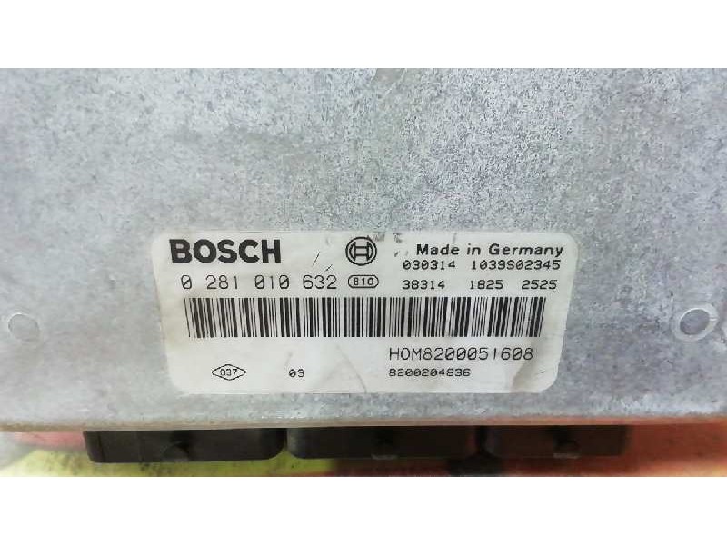 Recambio de centralita motor uce para renault trafic combi (ab 4.01) passenger privilege referencia OEM IAM 0281010632 820020483