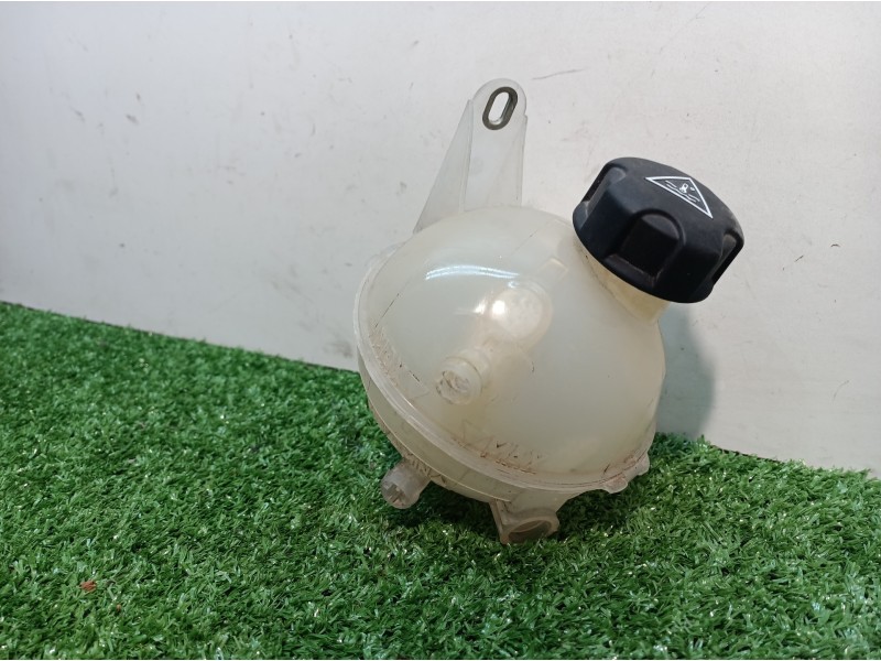 Recambio de deposito expansion para peugeot 108 active referencia OEM IAM   