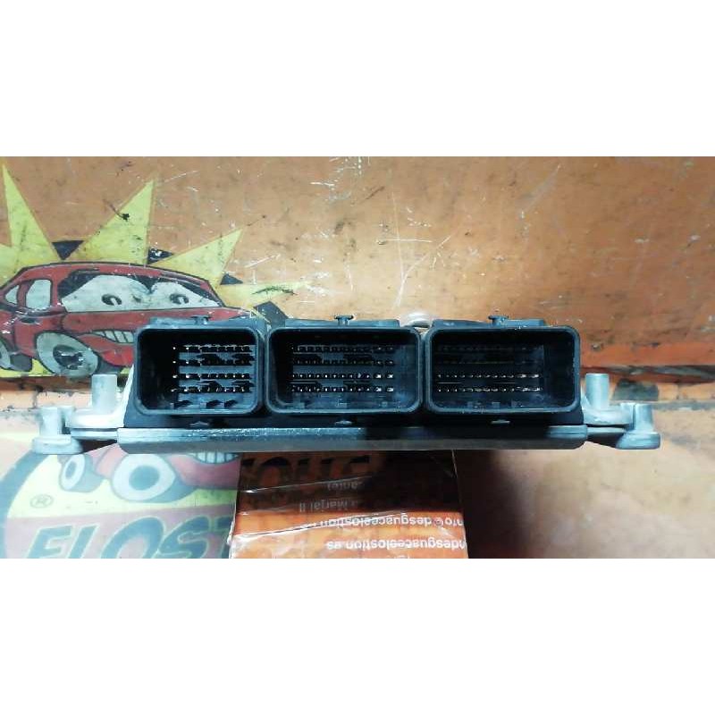 Recambio de centralita motor uce para renault trafic combi (ab 4.01) passenger privilege referencia OEM IAM 0281010632 820020483