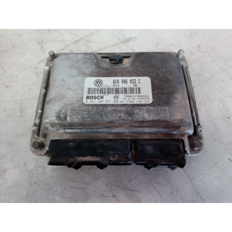 Recambio de centralita motor uce para seat cordoba berlina (6k2) stella referencia OEM IAM 6K0906032C 6K0906032 0261206031