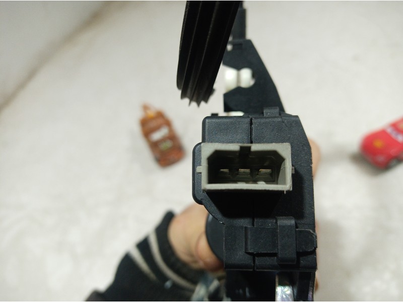 Recambio de cerradura maletero / porton para volkswagen passat berlina (3c2) edition referencia OEM IAM 4F5827505 4F5827505 4F58