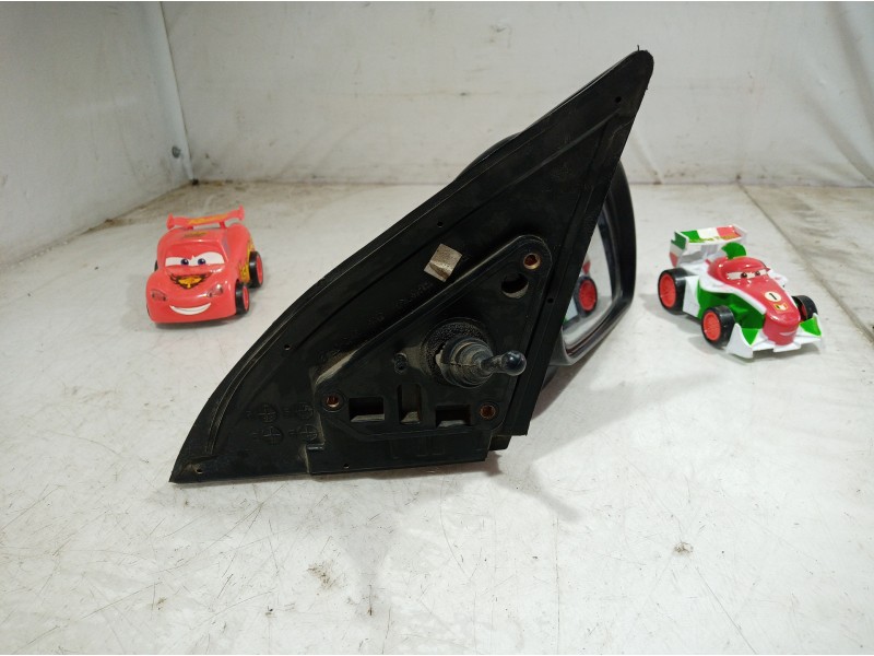 Recambio de retrovisor derecho para kia cee´d referencia OEM IAM 022608 022608 022608