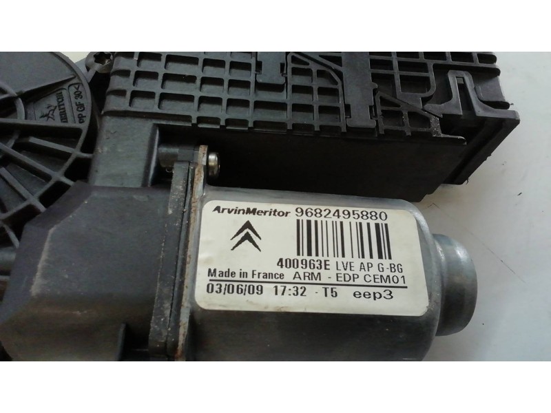 Recambio de elevalunas delantero izquierdo para citroën c4 picasso exclusive referencia OEM IAM 9682495880 9682495880 9682495880