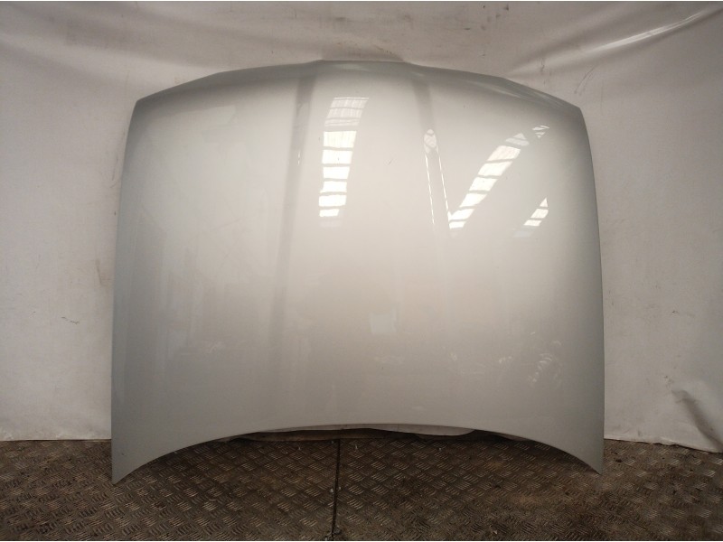 Recambio de capot para seat cordoba berlina (6k2) stella referencia OEM IAM   