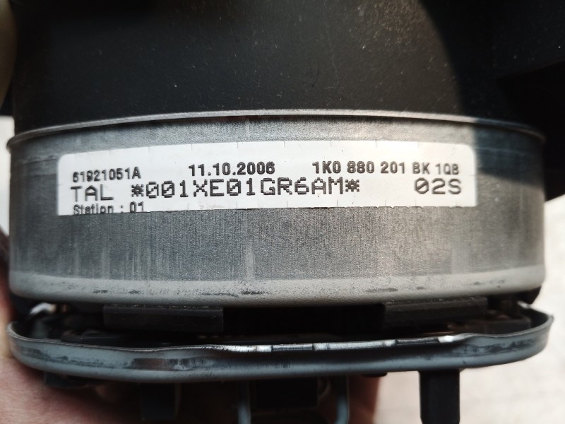 Recambio de airbag volante para volkswagen golf v berlina (1k1) trendline referencia OEM IAM 1K0880201BK 1K0880201BK 1K0880201BK