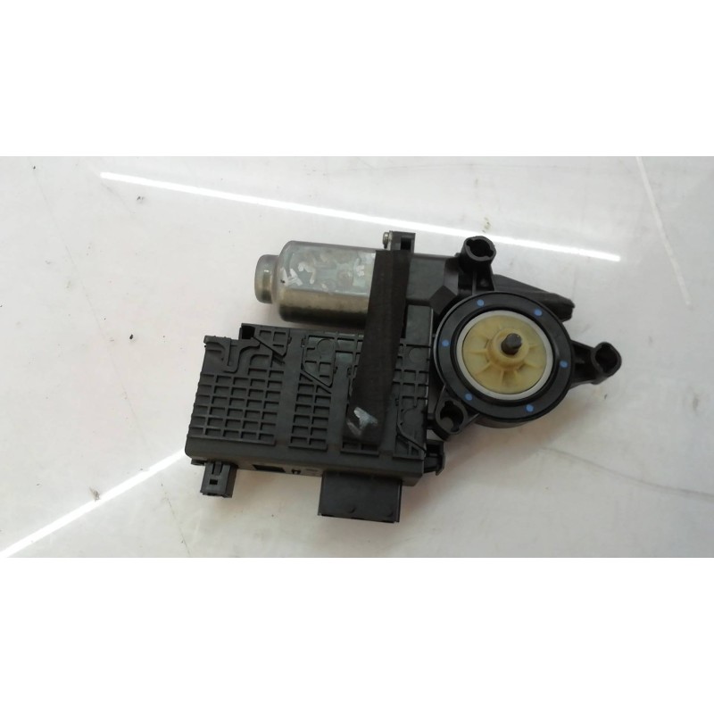 Recambio de motor elevalunas delantero derecho para citroën c4 picasso exclusive referencia OEM IAM 9682495780 9682495780 968249