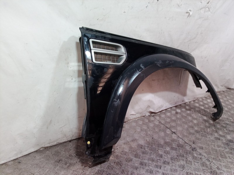 Recambio de aleta delantera derecha para land rover discovery v6 td hse referencia OEM IAM   