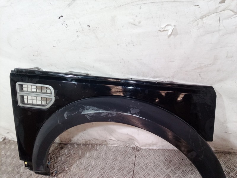 Recambio de aleta delantera derecha para land rover discovery v6 td hse referencia OEM IAM   