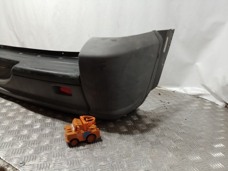 Recambio de paragolpes trasero para jeep cherokee (kj) 2.5 crd básico referencia OEM IAM   