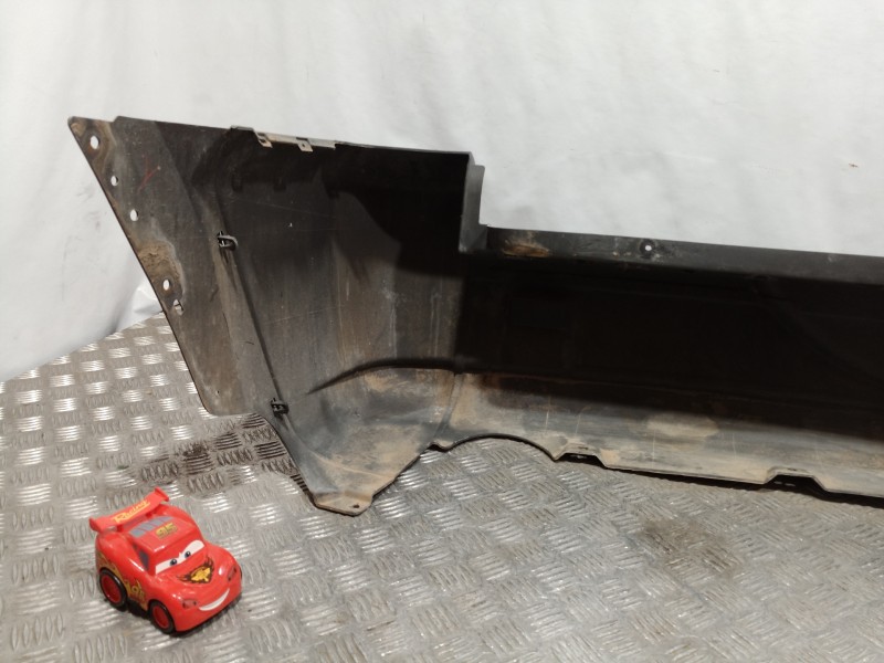 Recambio de paragolpes trasero para jeep cherokee (kj) 2.5 crd básico referencia OEM IAM   