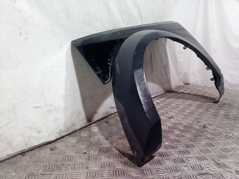 Recambio de aleta delantera izquierda para land rover discovery v6 td hse referencia OEM IAM   