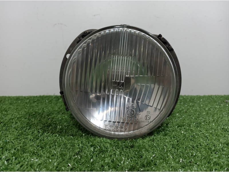 Recambio de faro derecho para volkswagen polo (867/871/873) azur coupe referencia OEM IAM 14592R20 1300508025 111941605