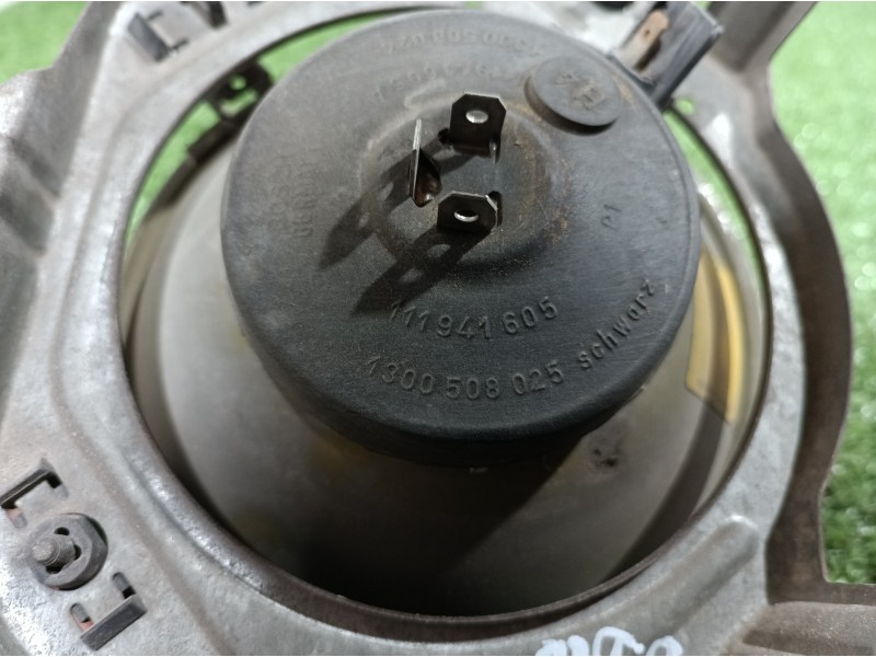 Recambio de faro derecho para volkswagen polo (867/871/873) azur coupe referencia OEM IAM 14592R20 1300508025 111941605