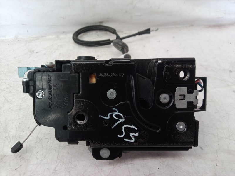 Recambio de cerradura puerta trasera izquierda para volkswagen golf v berlina (1k1) trendline referencia OEM IAM 7L0839015 7L083