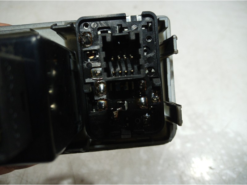 Recambio de mando retrovisor para ssangyong rexton referencia OEM IAM 58B31G56B 58B31G56B 58B31G56