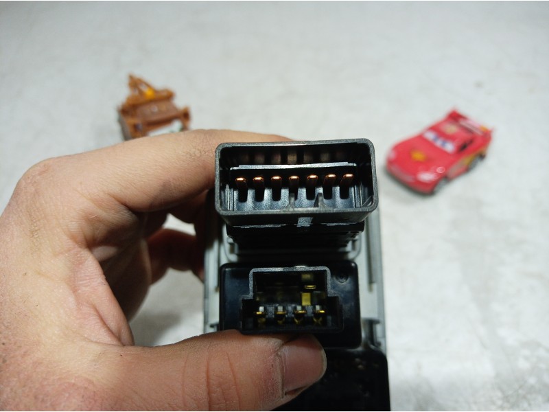 Recambio de mando retrovisor para ssangyong rexton referencia OEM IAM 58B31G56B 58B31G56B 58B31G56