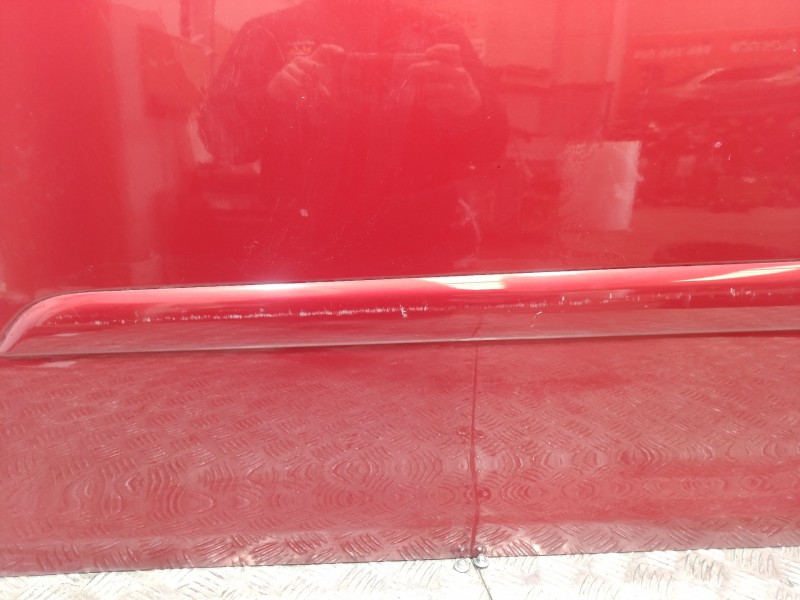 Recambio de puerta delantera izquierda para citroën c4 picasso exclusive referencia OEM IAM   