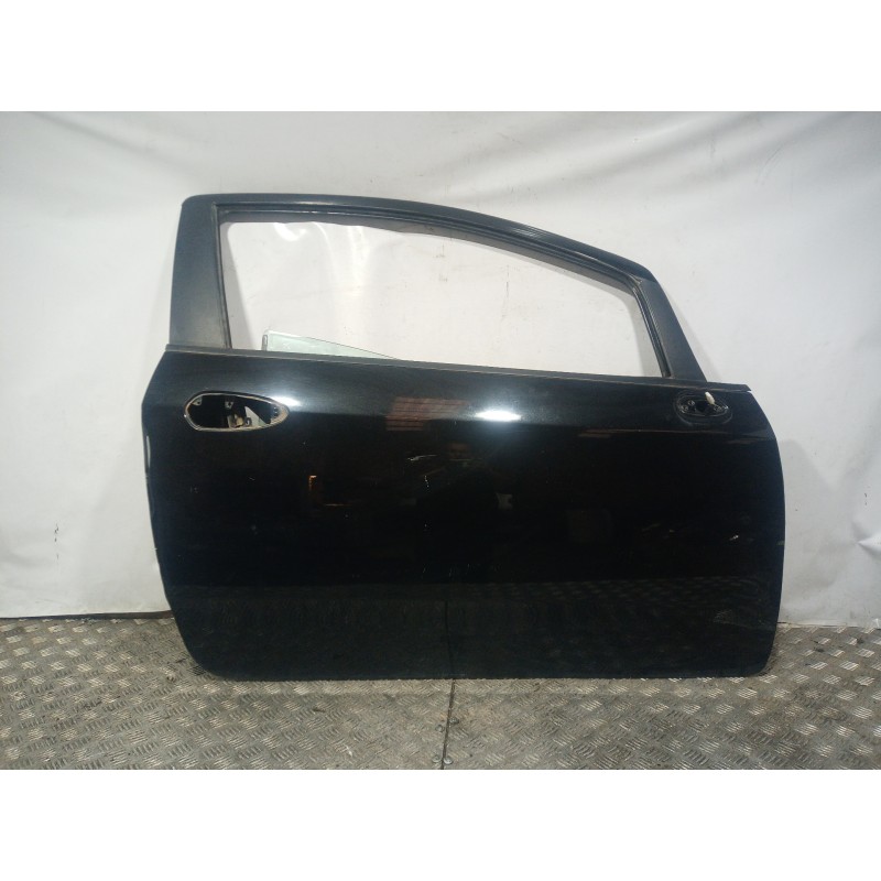 Recambio de puerta delantera derecha para fiat punto (199) easy referencia OEM IAM   