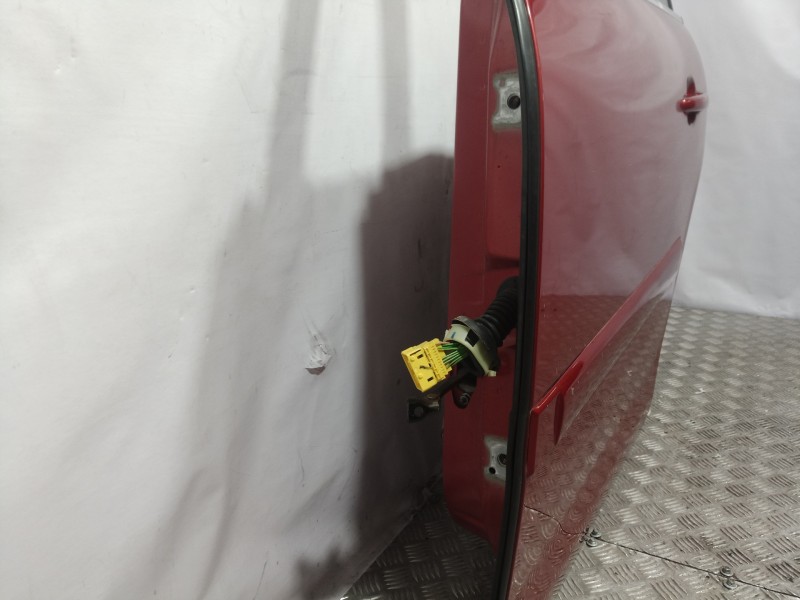 Recambio de puerta trasera izquierda para citroën c4 picasso exclusive referencia OEM IAM   