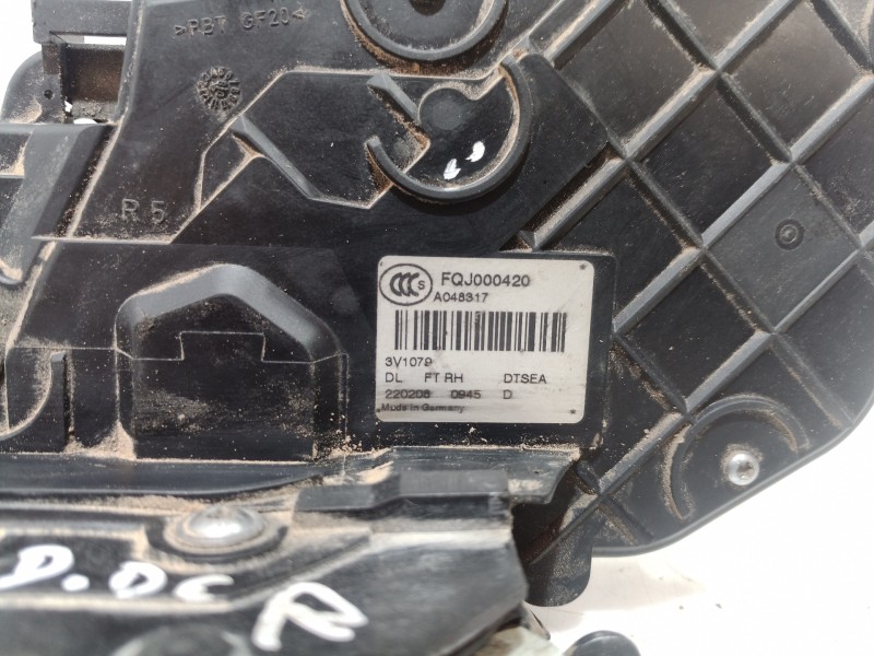 Recambio de cerradura puerta delantera derecha para land rover discovery v6 td hse referencia OEM IAM FQJ000420 FQJ000420 FQJ000