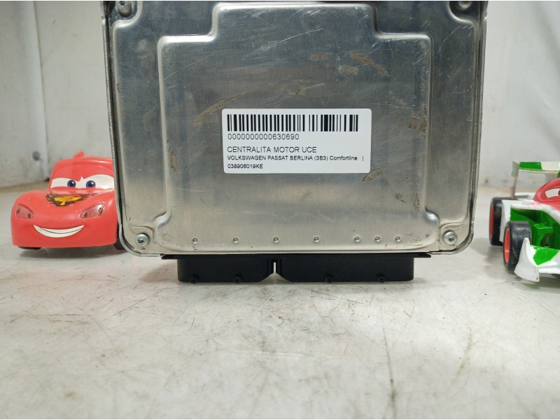 Recambio de centralita motor uce para volkswagen passat berlina (3b3) comfortline referencia OEM IAM 038906019KE 038906019KE 038