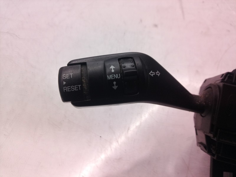 Recambio de mando multifuncion para ford focus berlina (cap) ambiente (d) referencia OEM IAM 13N064FH 13N064 13N064