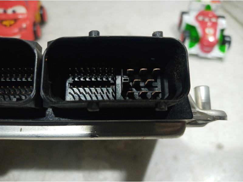 Recambio de centralita motor uce para volkswagen passat berlina (3b3) comfortline referencia OEM IAM 038906019KE 038906019KE 038