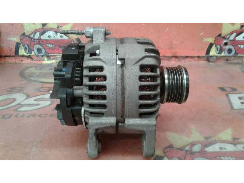 Recambio de alternador para renault clio iii luxe privilege referencia OEM IAM 0124425071 8200660033 0124425071