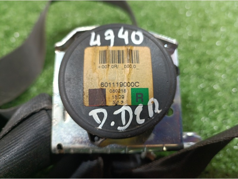 Recambio de cinturon seguridad delantero derecho para land rover discovery v6 td hse referencia OEM IAM 601119000C 601119000C 60