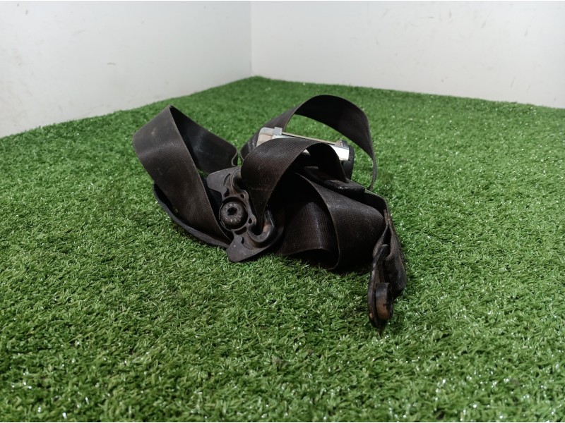 Recambio de cinturon seguridad delantero derecho para land rover discovery v6 td hse referencia OEM IAM 601119000C 601119000C 60