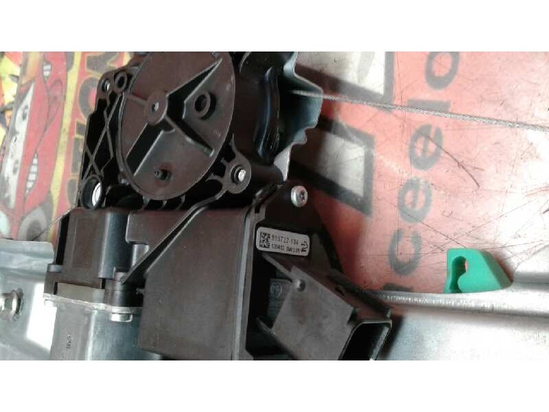 Recambio de elevalunas trasero izquierdo para opel astra j sports tourer sport referencia OEM IAM 915722104 915722104 